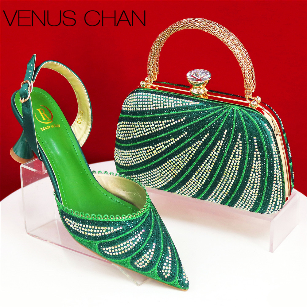 Bombas verdes brilhantes com s - Women Bags Medium Size avaliação e preço