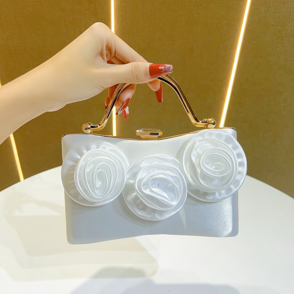 Nova seda noite embreagem femi - Women'S Evening Bags avaliação e preço