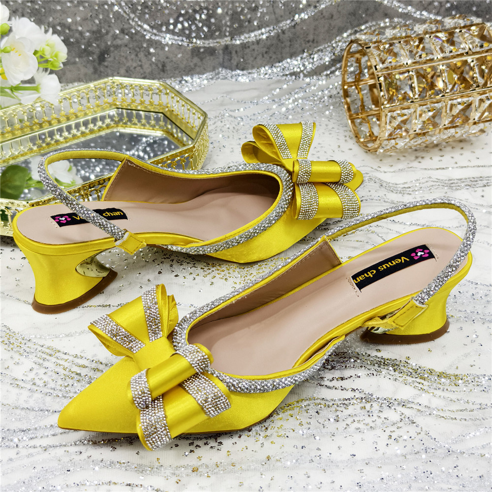 Conjunto Elegante de Sapatos d - Women'S Evening Bags avaliação e preço